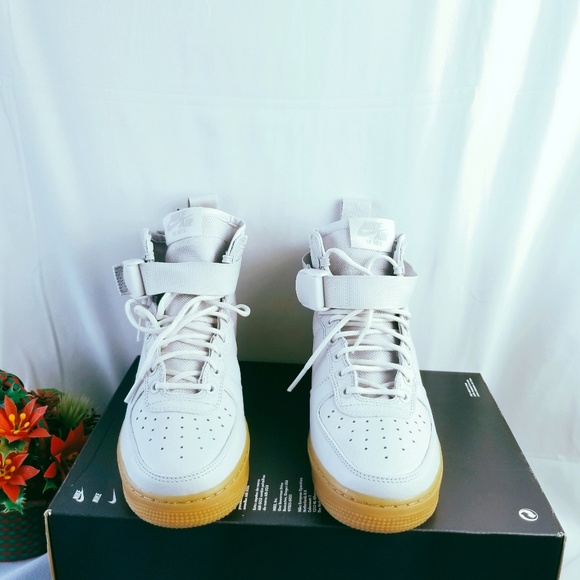 NIKE SF AF1 AIR FORCE 1 - Picture 2 of 5